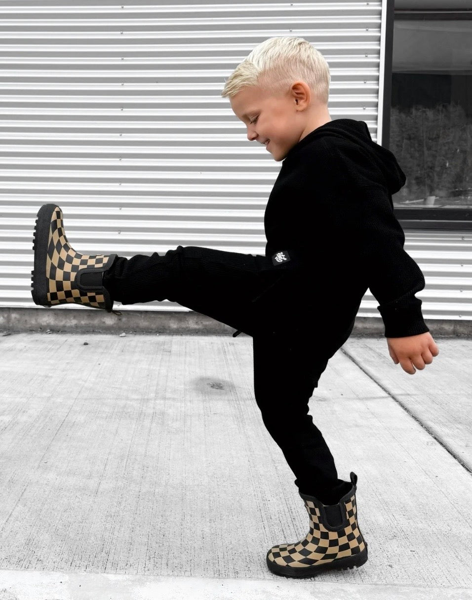 Youth Mocha Checker Rain Boots