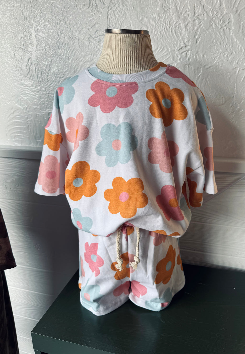 Groovy Flower Shorts Set